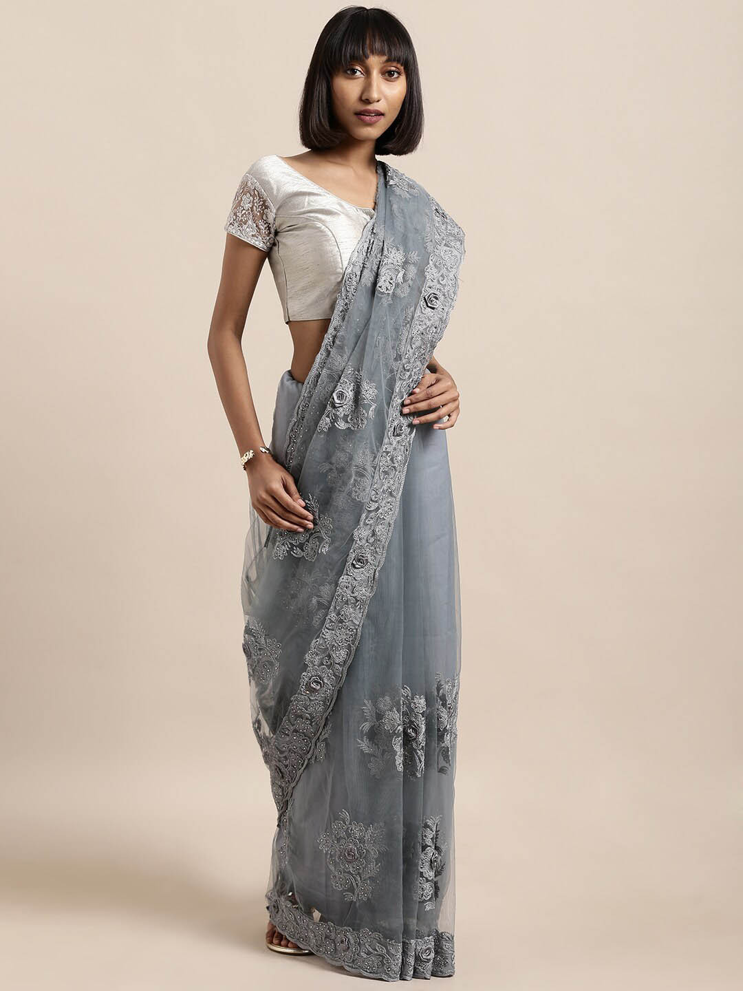

DIVASTRI Embellished Zari Net Saree, Grey