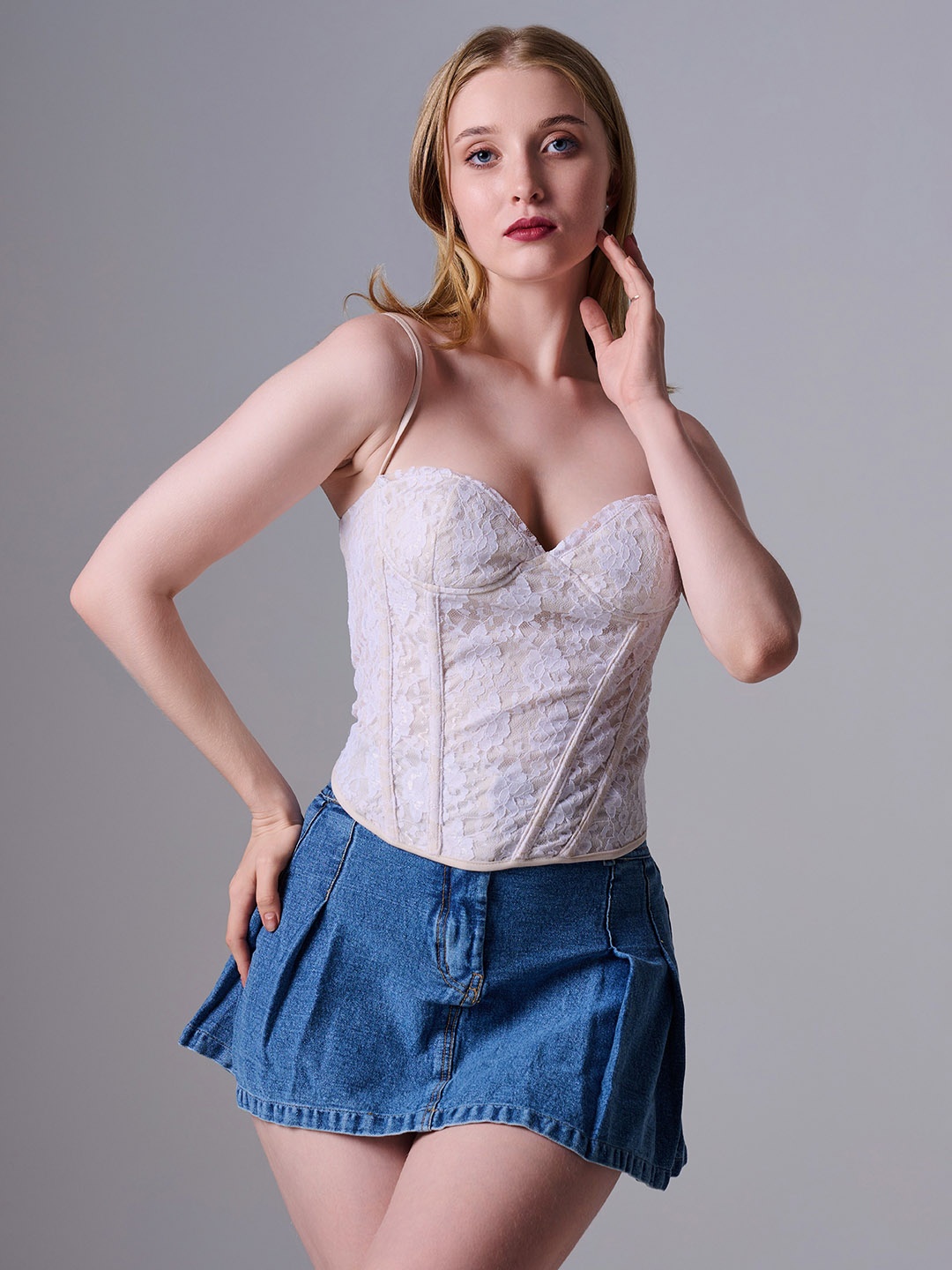 

Outcast Self Design Sweetheart Neck Fitted Top, White