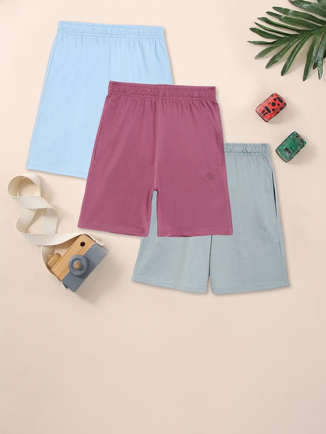 

CHIMPRALA Girls Pack Of 3 Mid Rise Cotton Shorts, Blue