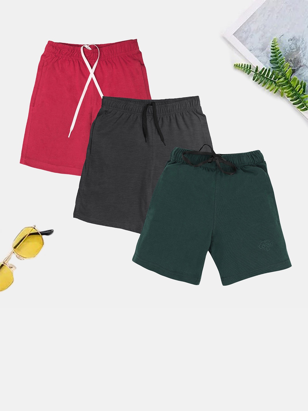 

CHIMPRALA Boys Pack Of 3 Mid Rise Cotton Shorts, Red