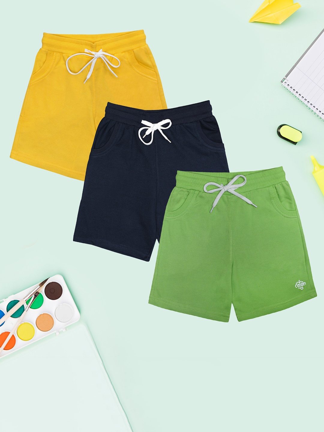 

CHIMPRALA Pack Of 3 Boys Mid-Rise Cotton Outdoor Shorts, Yellow