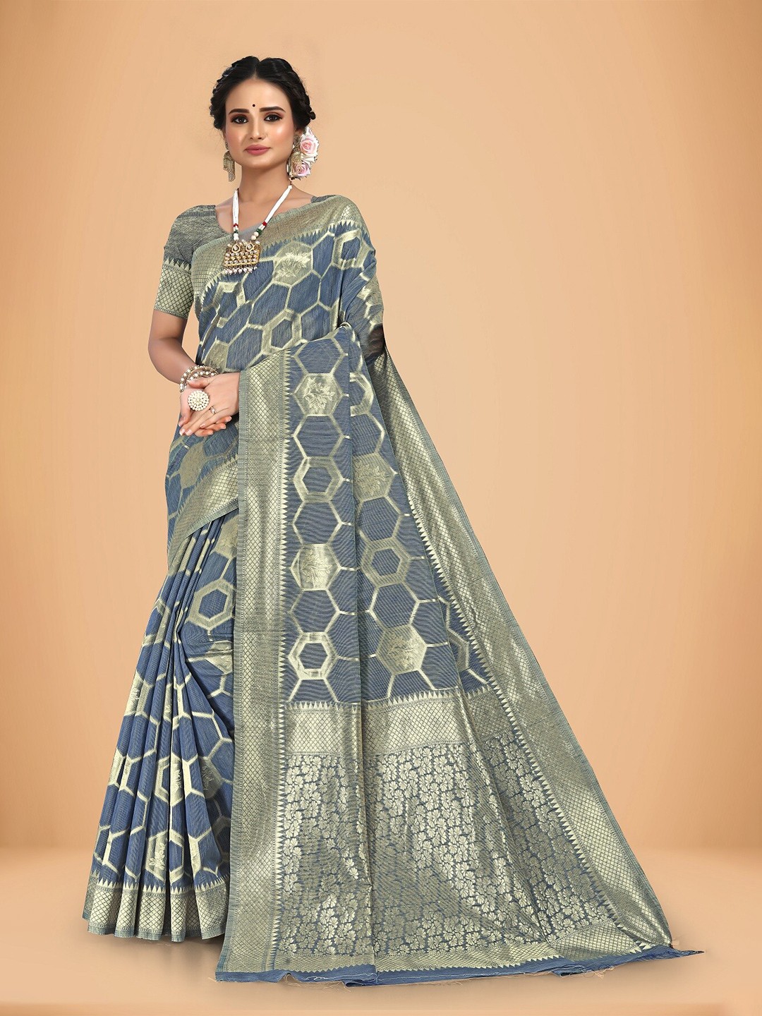

Rivana Woven Design Zari Saree, Grey
