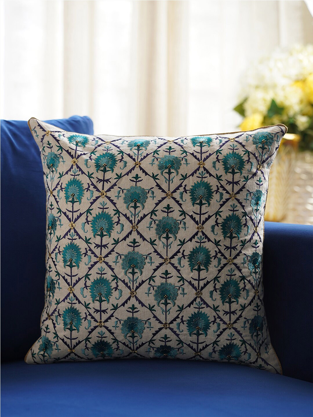 

Pure Home and Living Green & Cream-Coloured Floral Square Cotton Cushion Cover