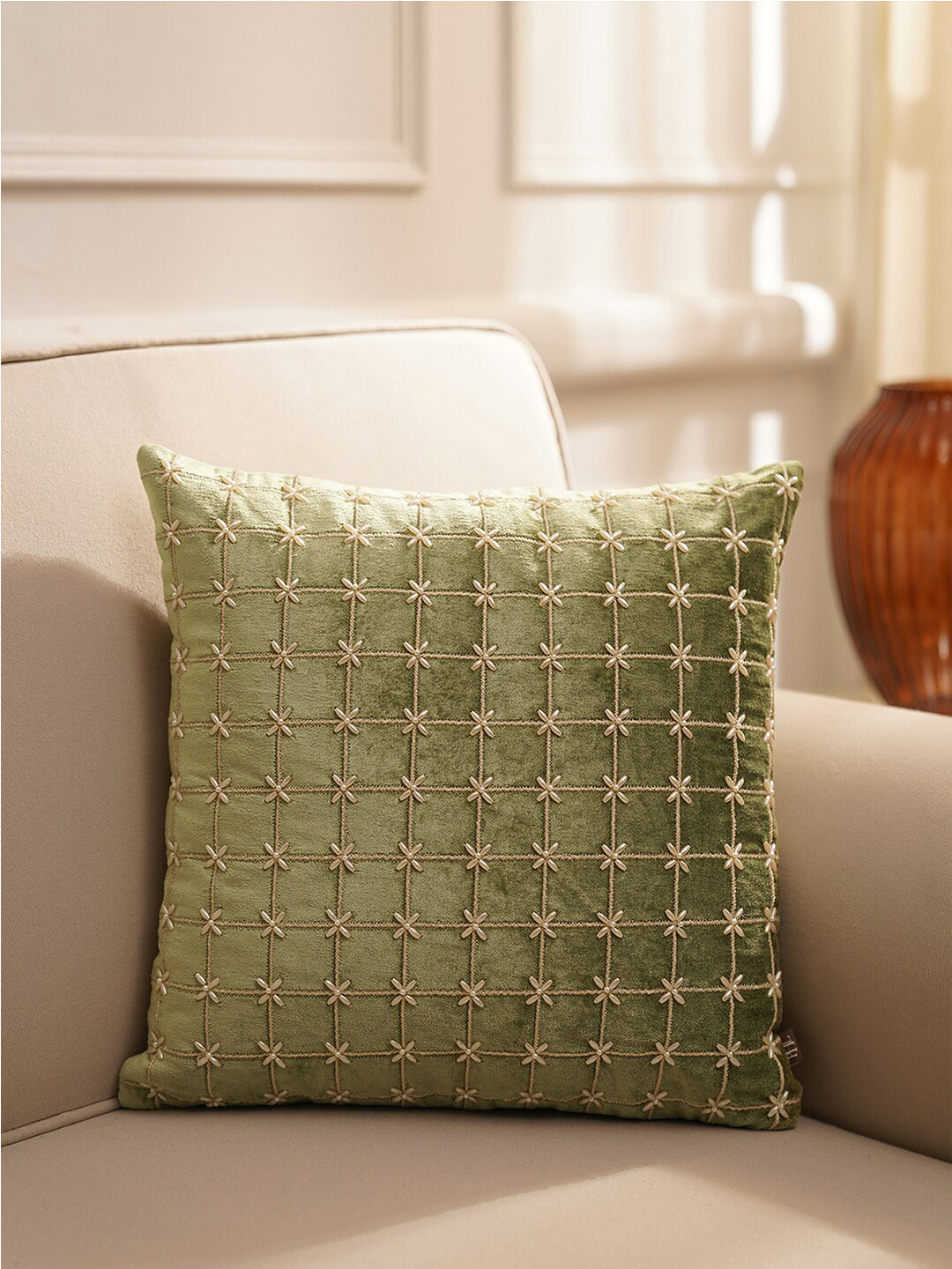 

Pure Home and Living Green & White Geometric Square Cushion Cover