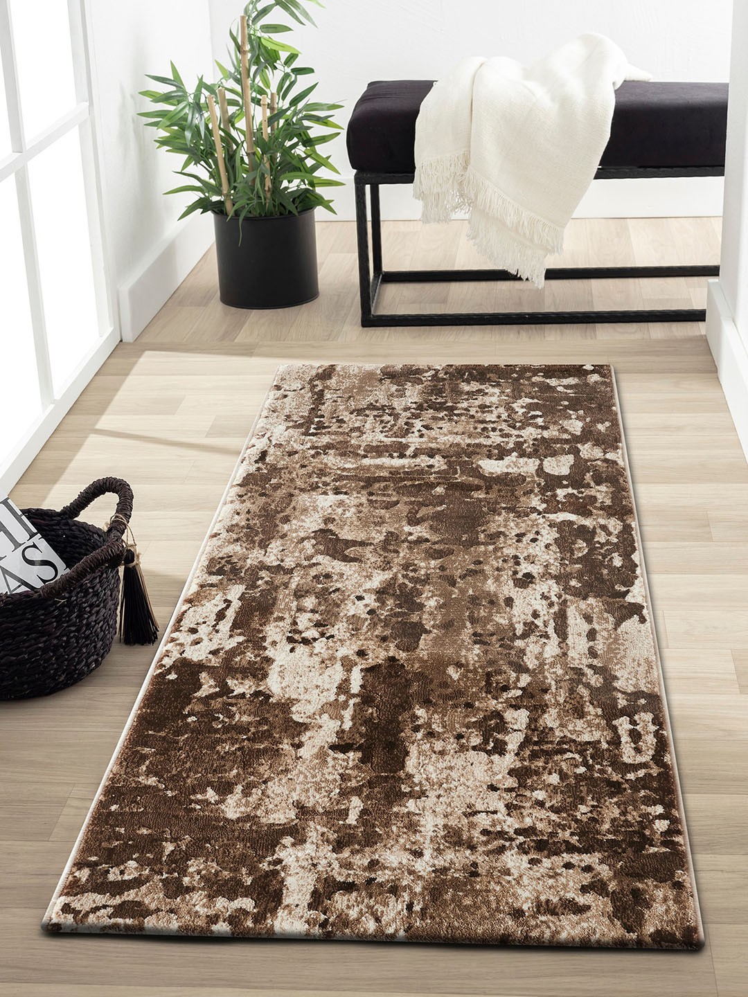 

OBSESSIONS Brown Abstract Polypropylene Floor Runner