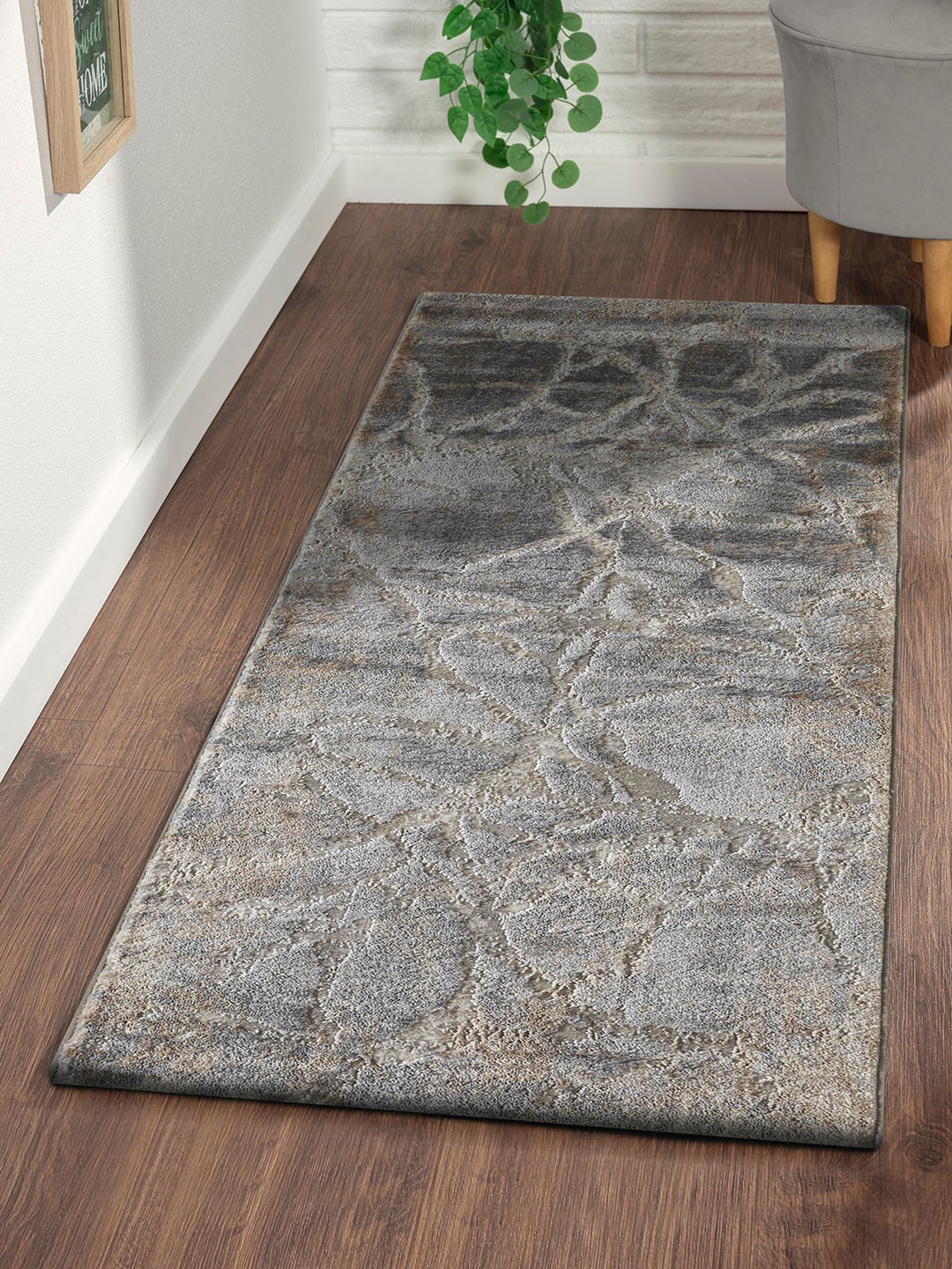 

OBSESSIONS Grey & Beige Self-Designed Anti-Static Floor Bedside Runner