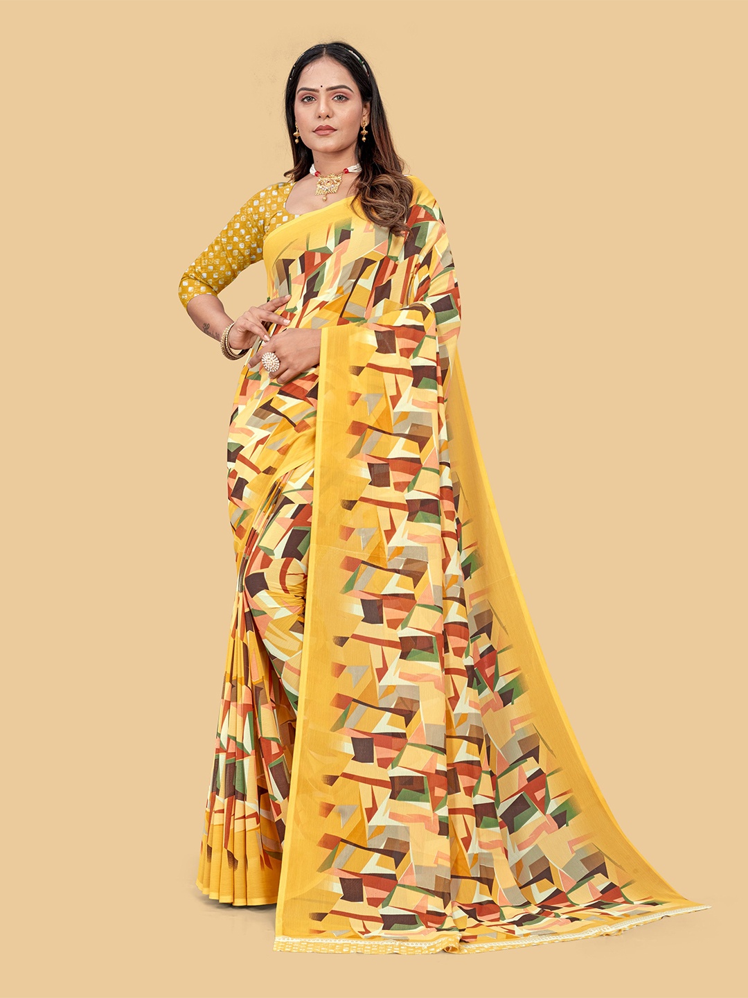 

Dori Abstract Printed Pure Chiffon Saree, Yellow