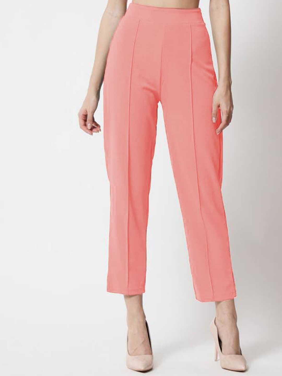 

WESTHOOD Women Relaxed Loose Fit Cropped Trousers, Peach