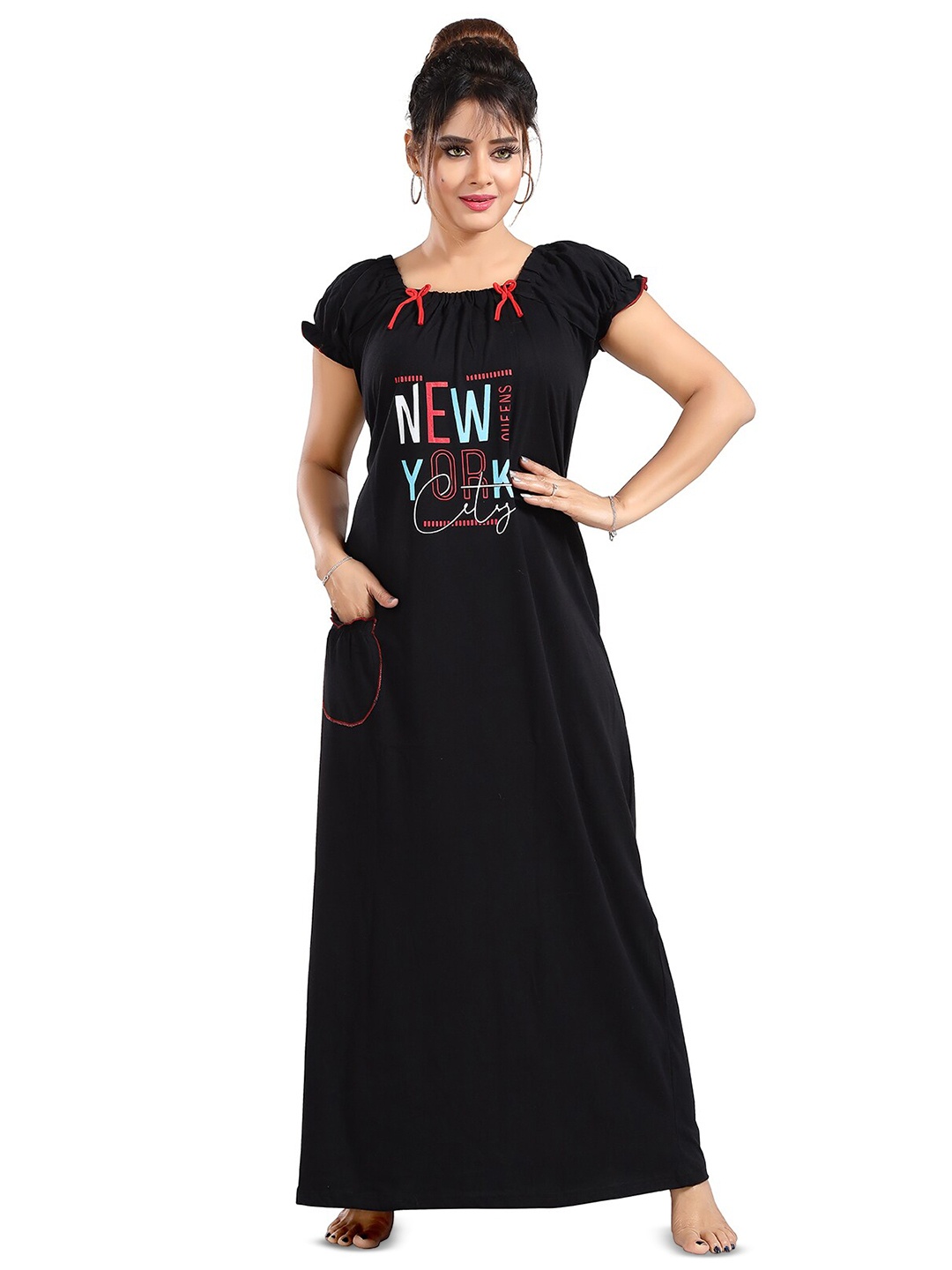

FOMTI Typography Printed Pure Cotton Maxi Nightdress, Black