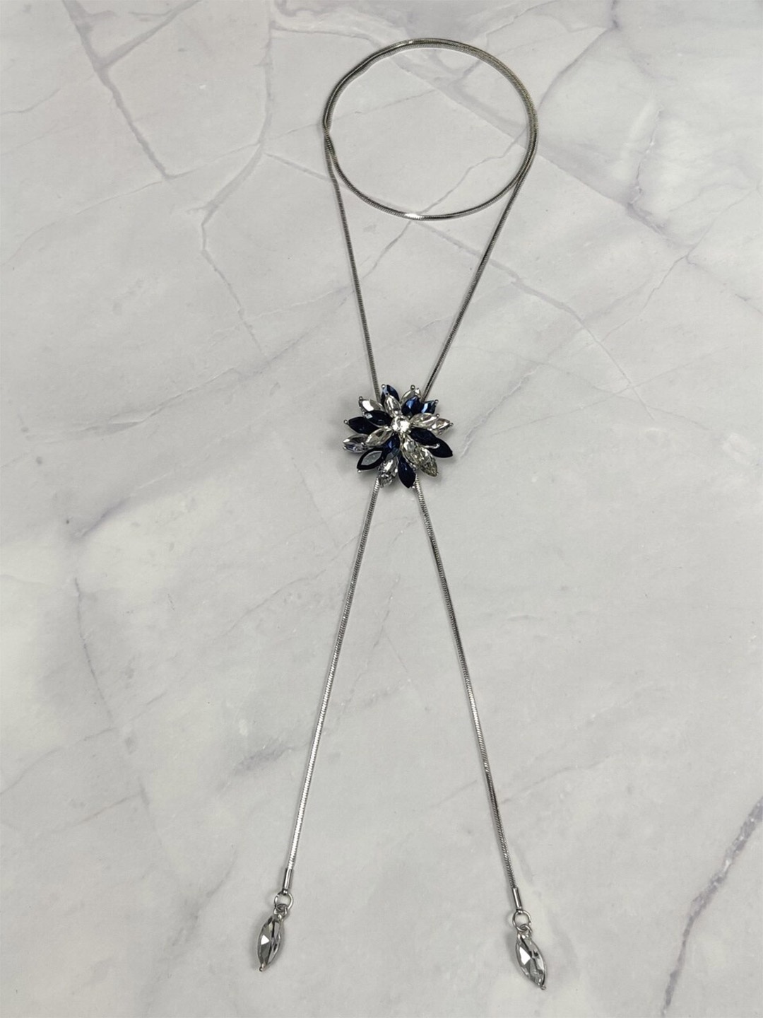 

EL REGALO Necklace Rakhi Gift Set, Silver