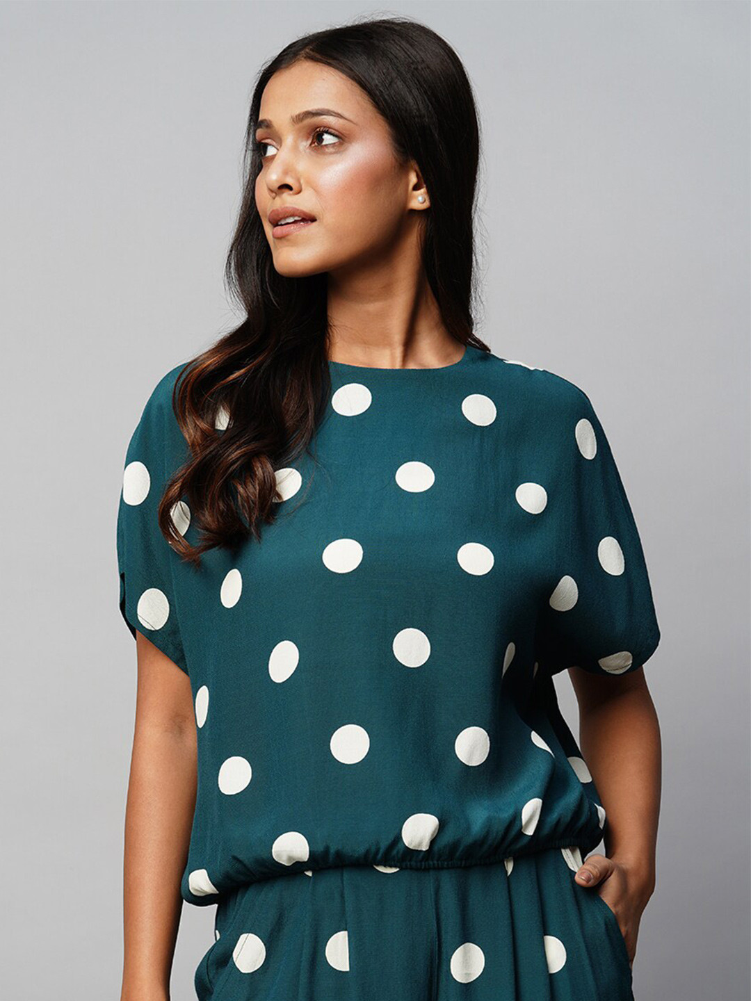 

Chemistry Polka Dot Printed Extended Sleeves Top, Teal