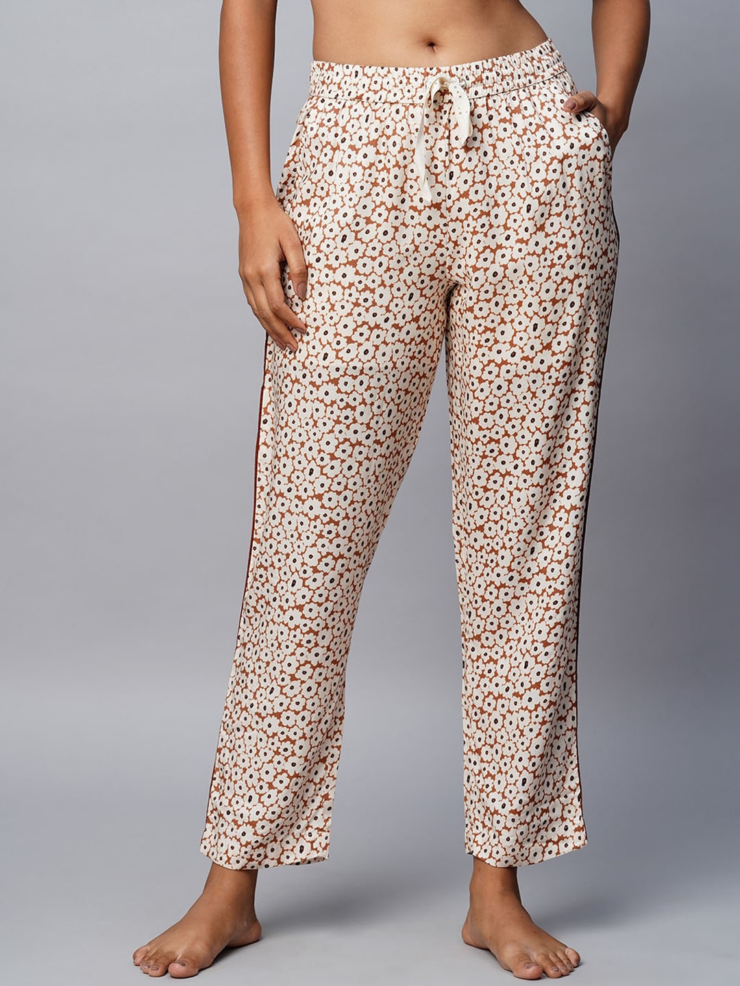 

Chemistry Women Floral Printed Straight Lounge Pants, Tan