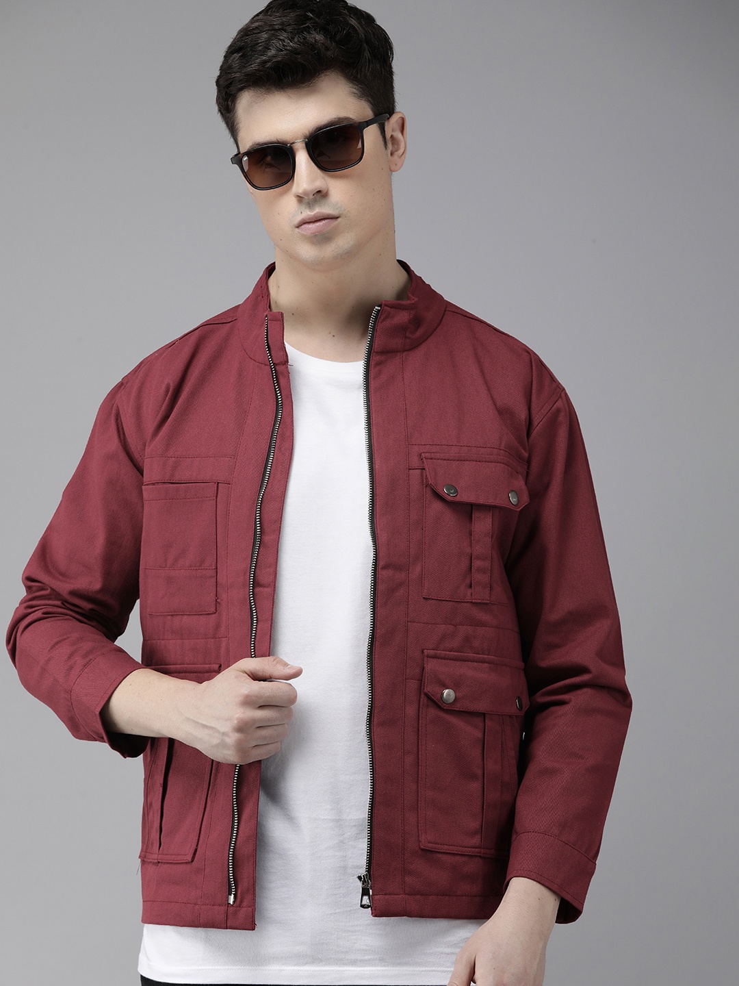 

VOXATI Men Solid Sporty Jacket, Maroon