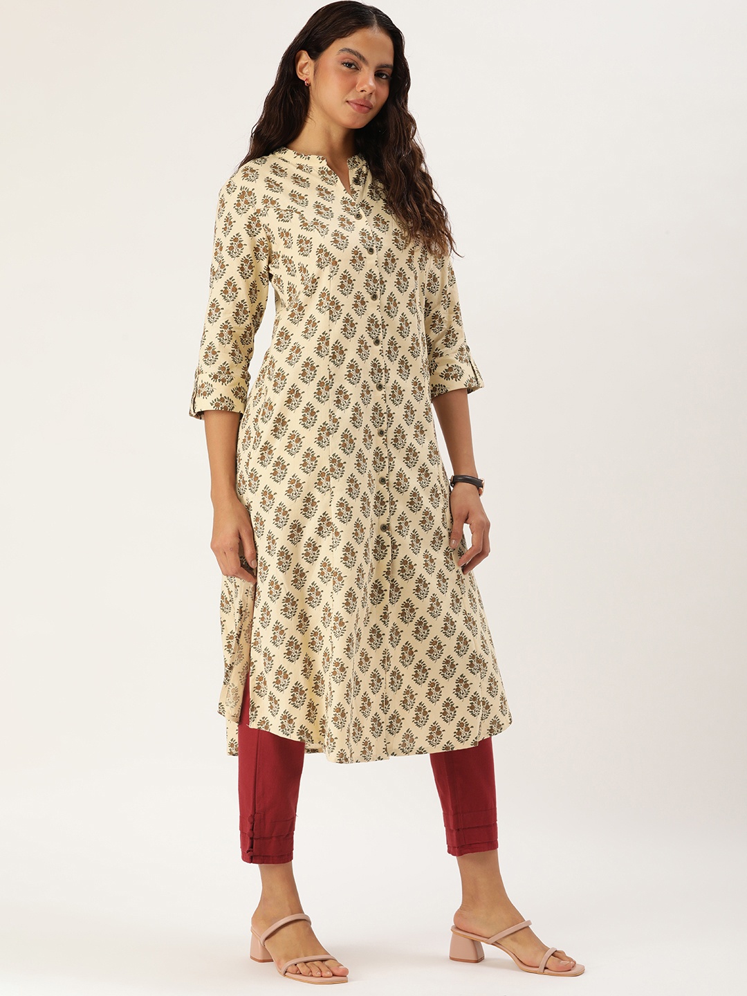 

AMUKTI Women Ethnic Motifs Printed Cotton Kurta, Beige