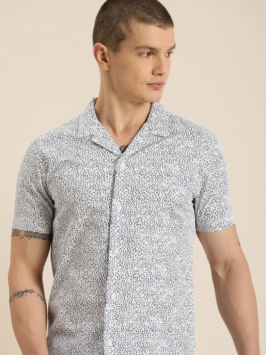 

Moda Rapido Men Classic Slim Fit Opaque Printed Casual Shirt, White