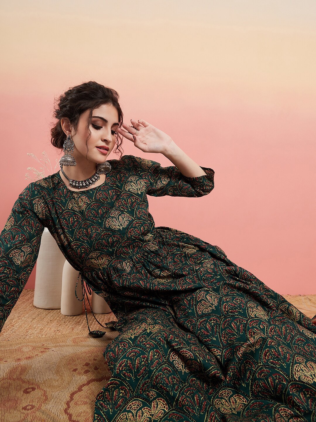 

Sangria Green & Red Floral Printed A-line Pure Cotton Kurta With Trousers & Dupatta