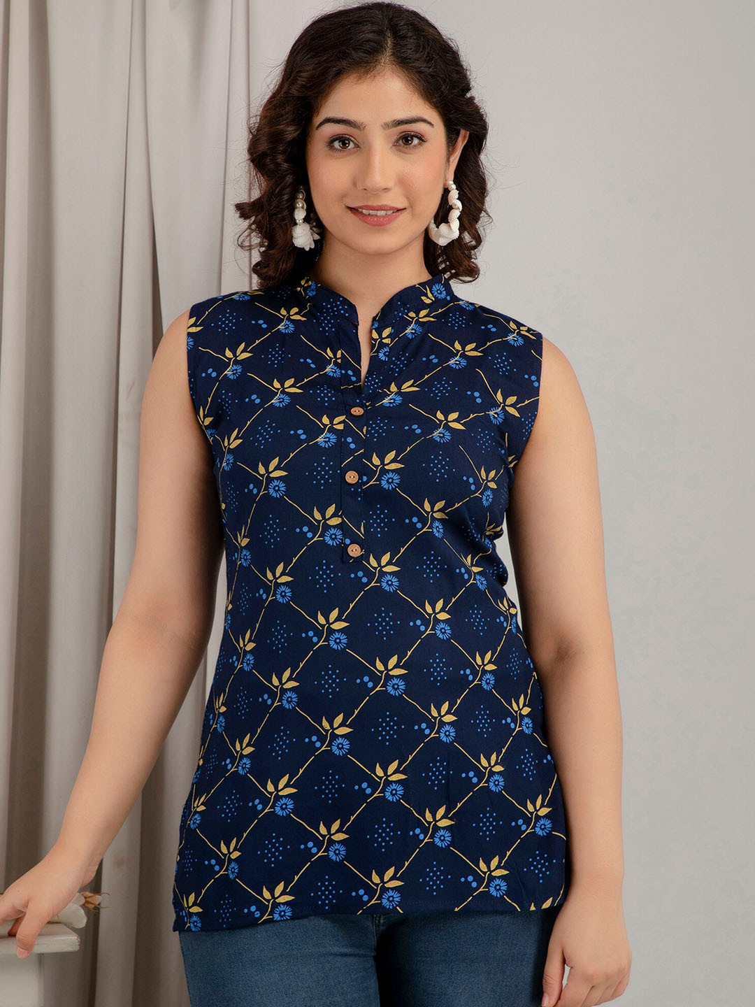 

Mialo fashion Floral Printed Mandarin Collar Sleeveless Regular Kurti, Blue
