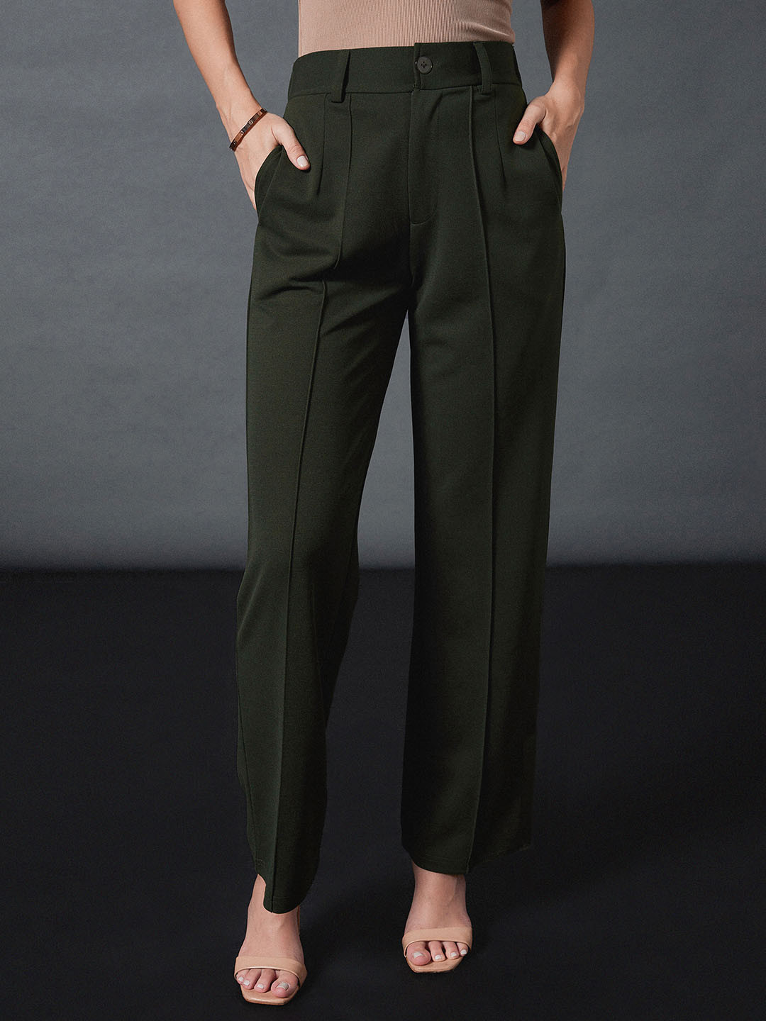 

SASSAFRAS worklyf Straight Fit High Rise Plain Strechable Parallel Trousers, Olive