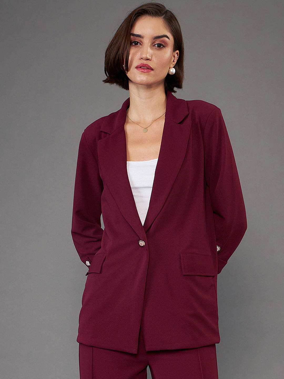 

SASSAFRAS worklyf Single-Breasted Front Button Blazers, Burgundy