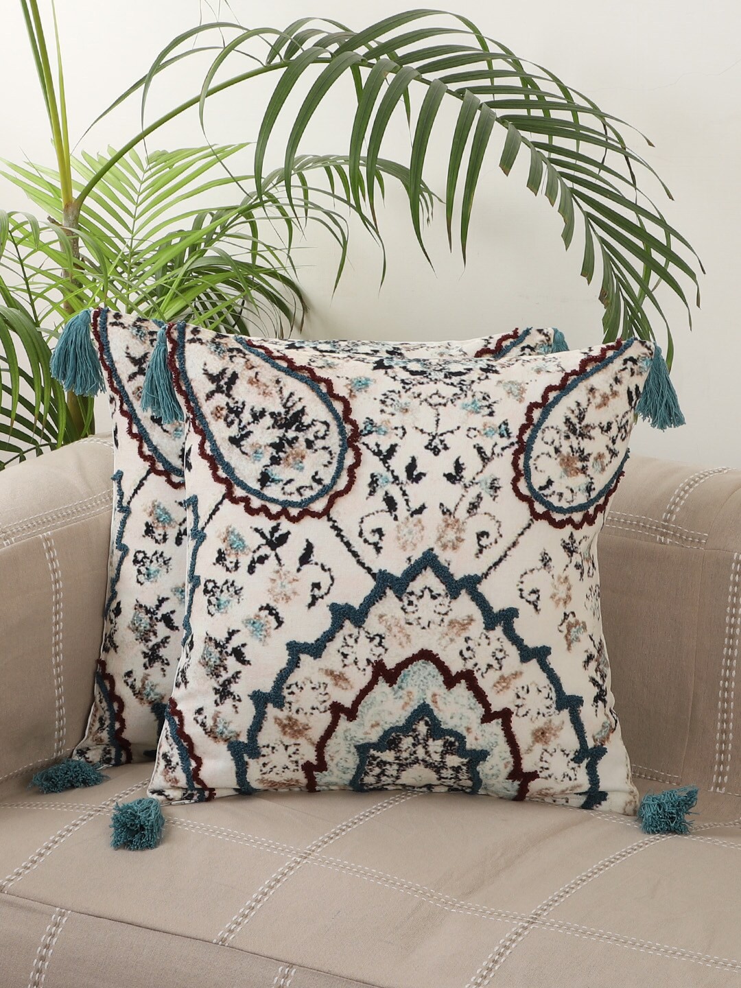 

Jamio Firati 5 Pieces White & Green Embroidered Cotton Rectangle Cushion Covers