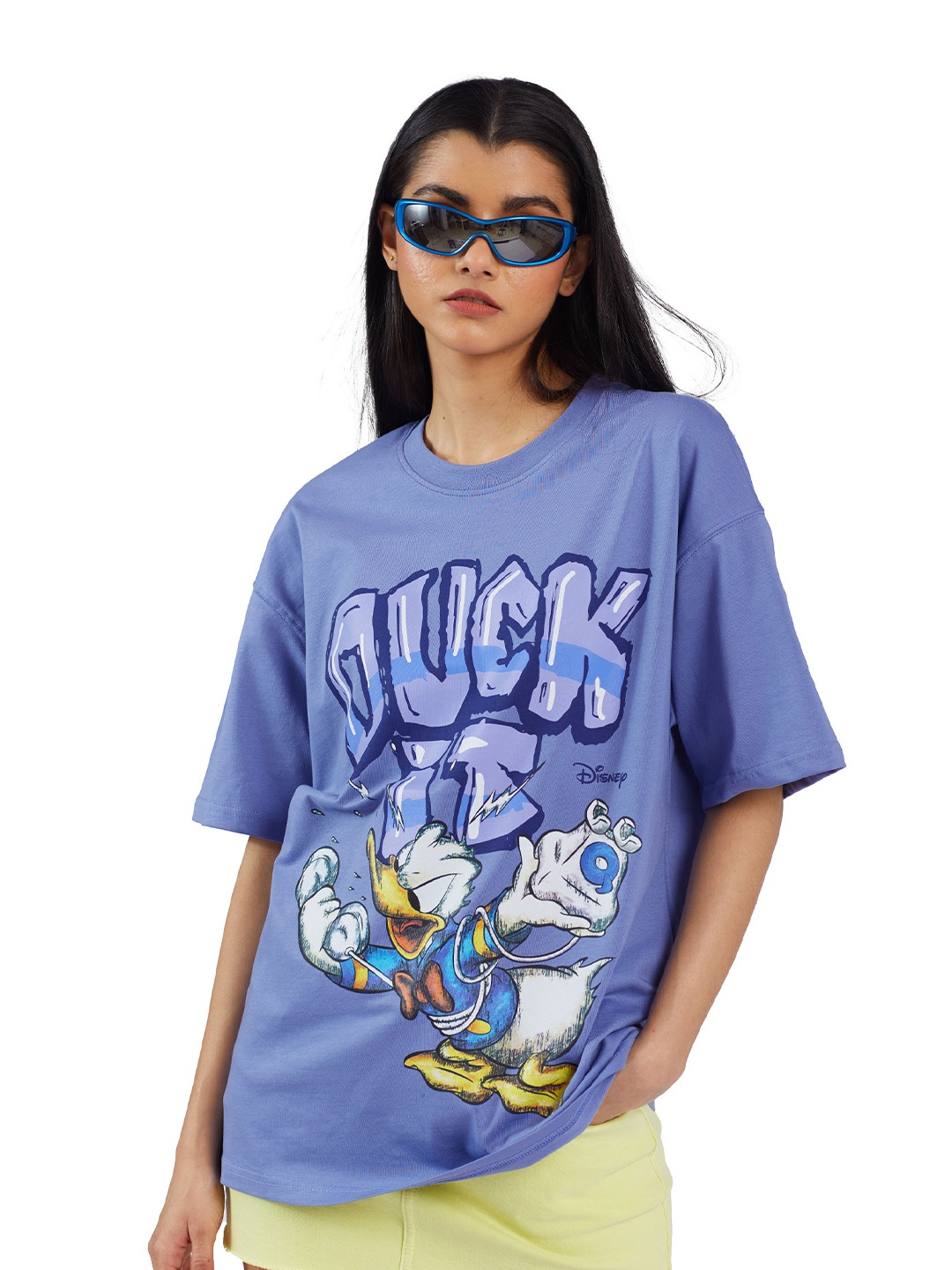 

Bonkers Corner Blue Donald Duck Printed Drop Shoulder Sleeves Cotton Oversized T-shirt