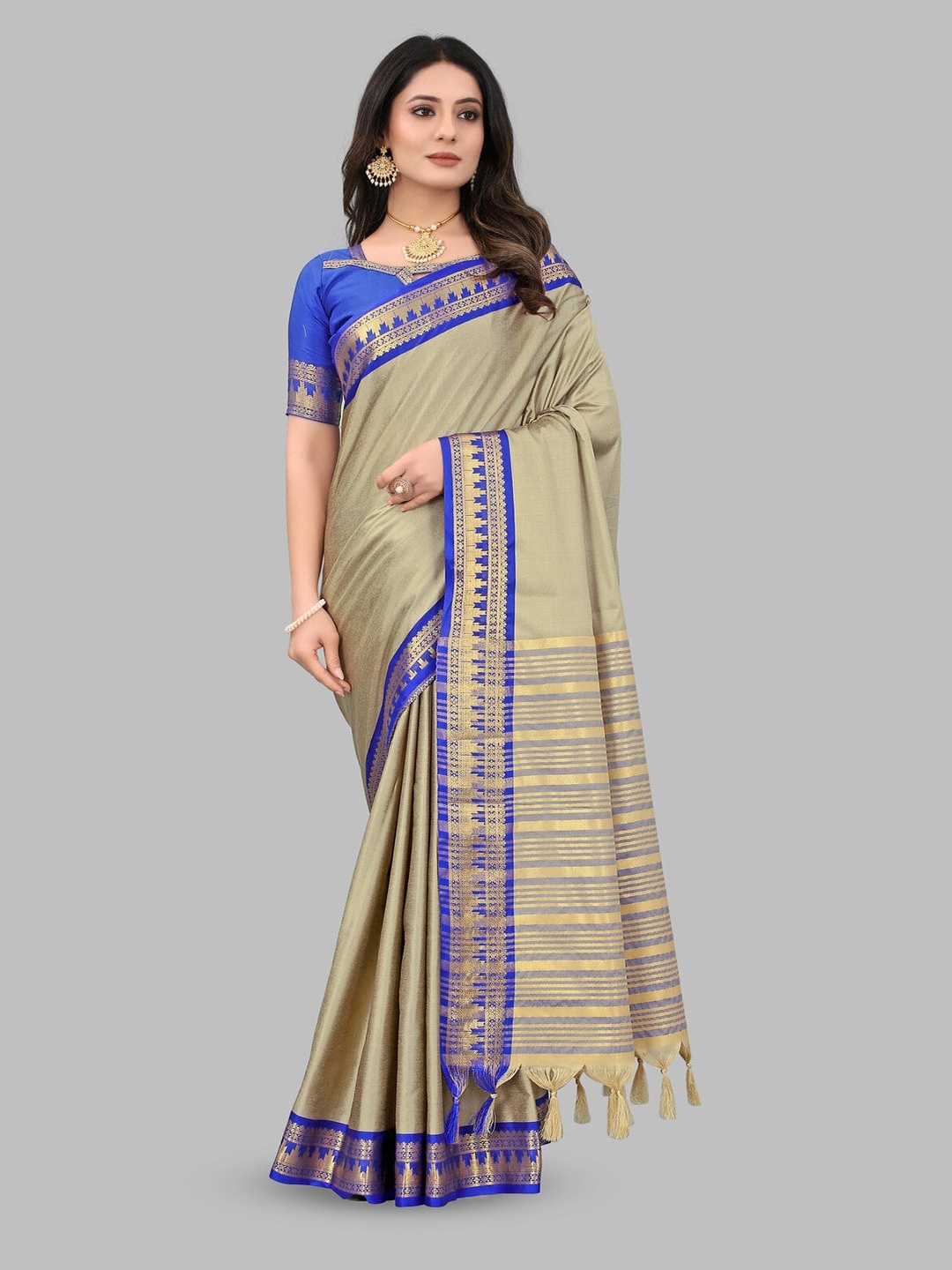 

Paramparik Textile Zari Pure Silk Banarasi Saree, Beige