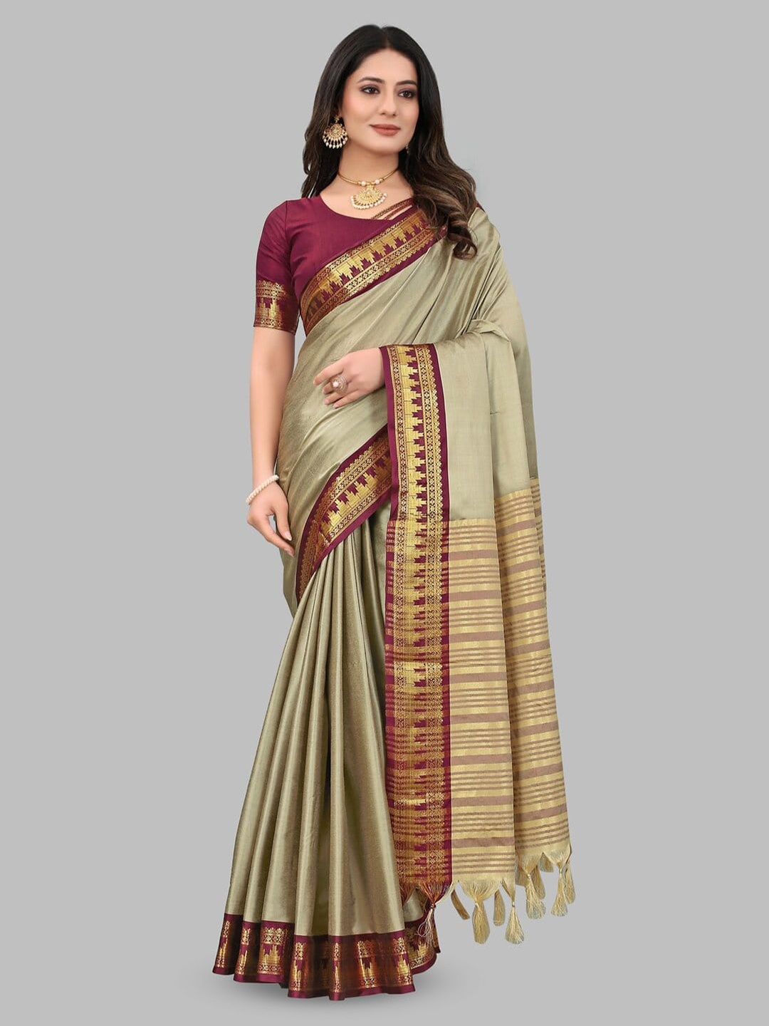 

Paramparik Textile Zari Pure Silk Banarasi Saree, Maroon