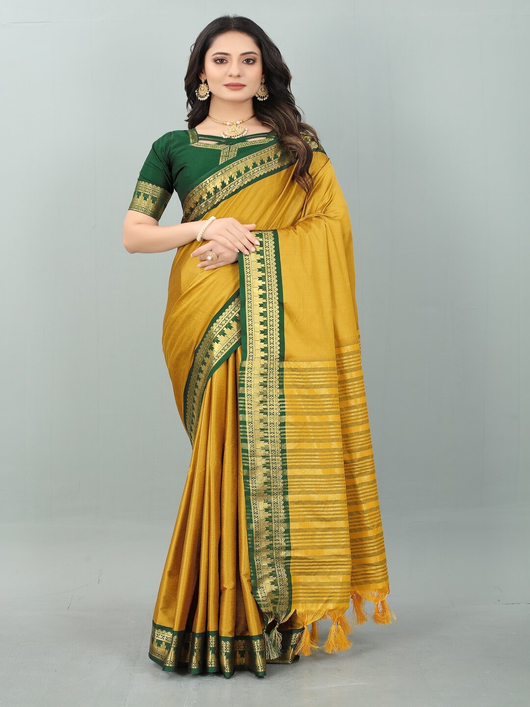 

Paramparik Textile Zari Pure Silk Banarasi Saree, Gold