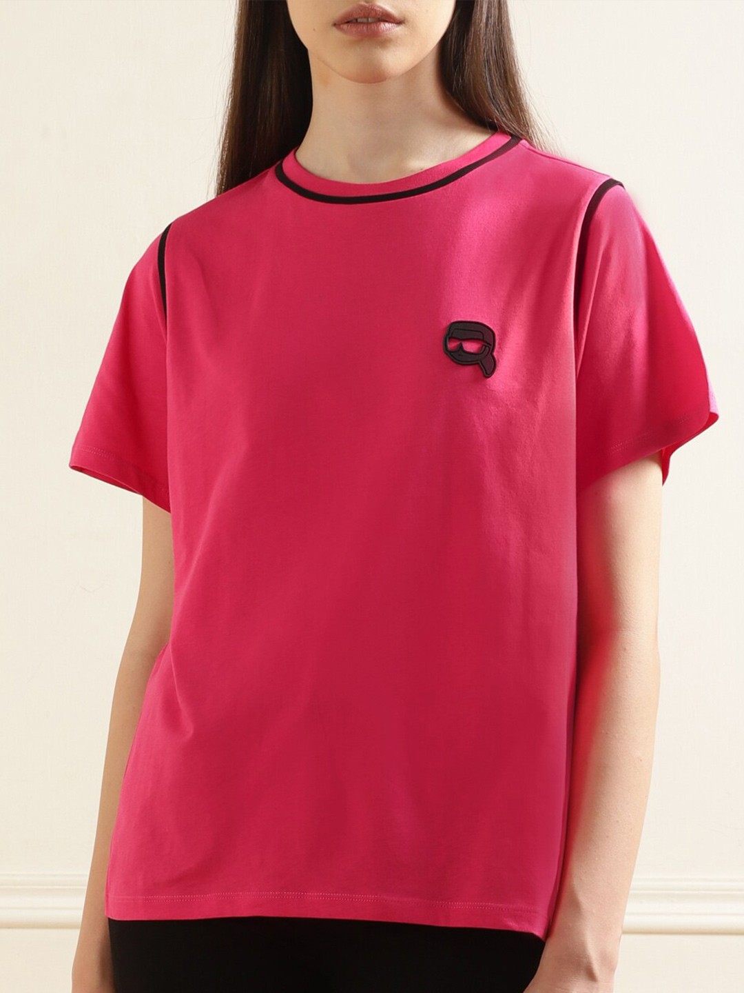 

Karl Lagerfeld Round Neck Applique Cotton Casual T-shirt, Pink