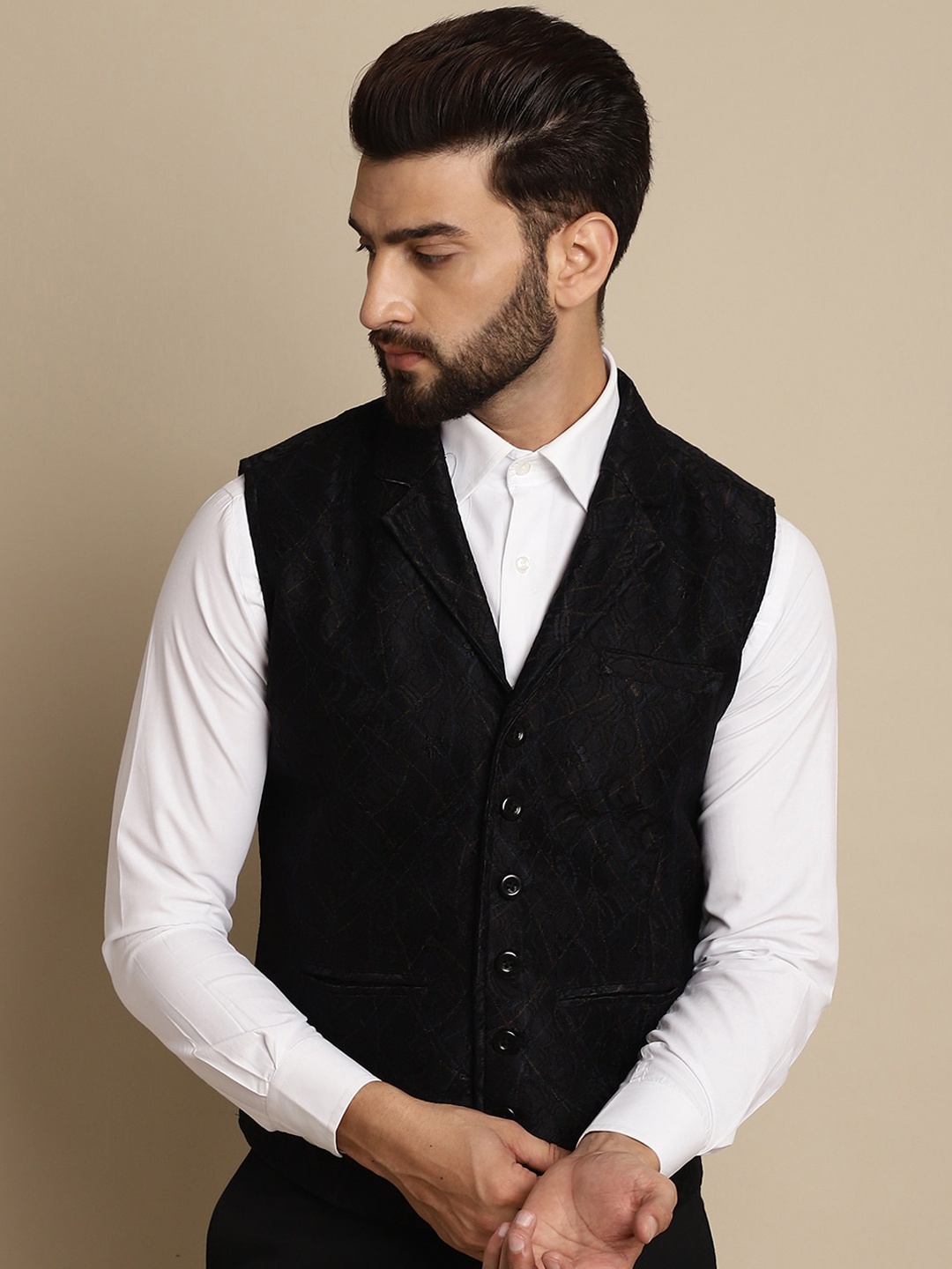 

even Self-Design Single Breasted Waistcoat, Black