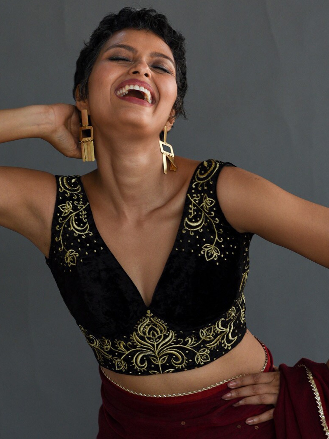 

Suta Floral Embroidered Velvet Saree Blouse, Black