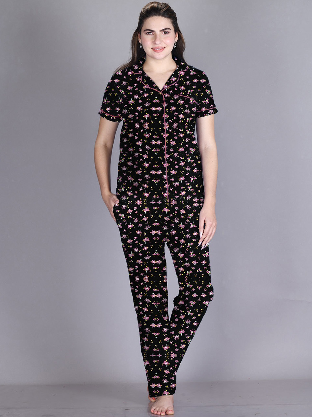 

LYRA Floral Printed Pure Cotton Night Suit, Black