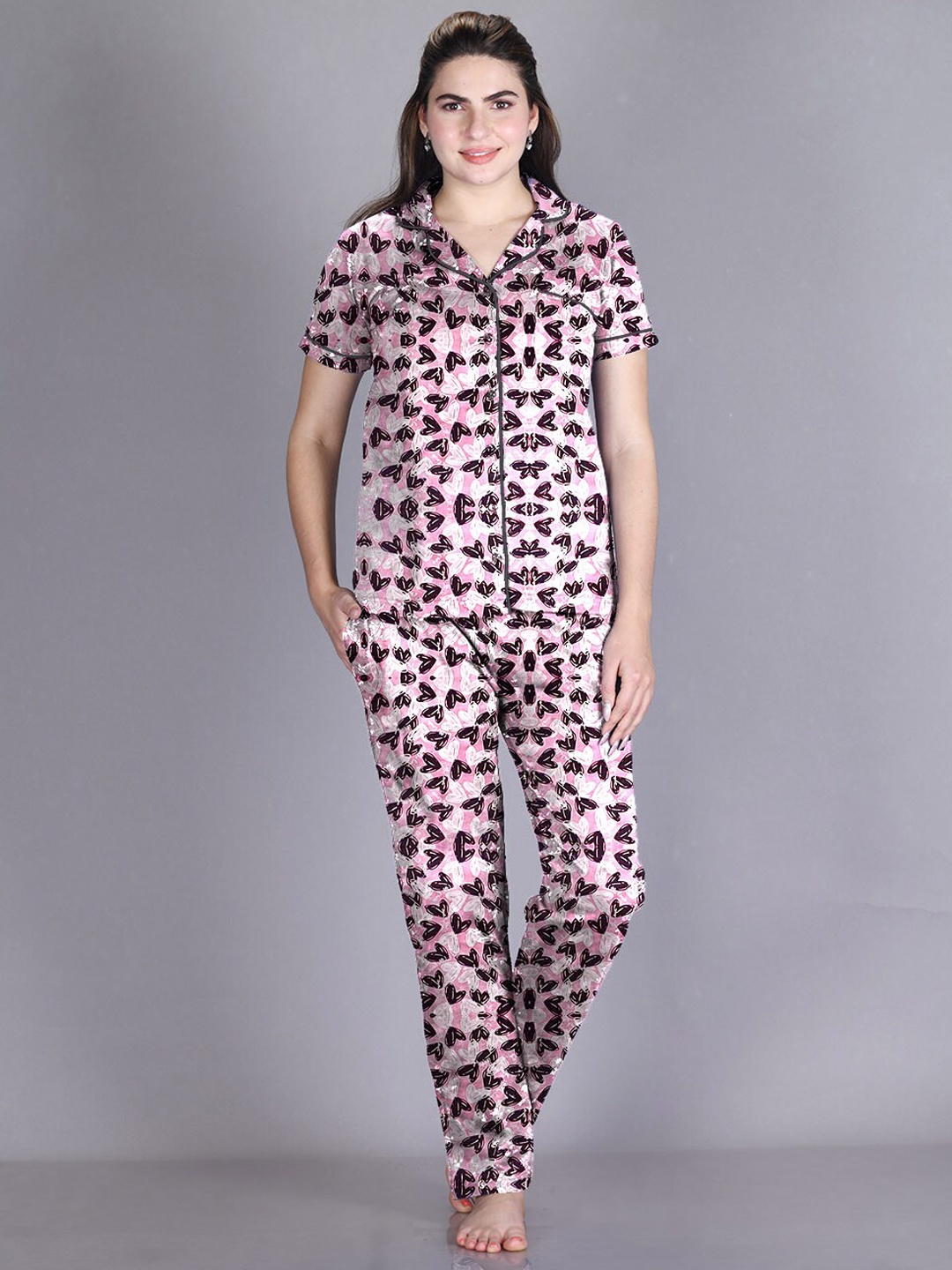 

LYRA Conversational Printed Pure Cotton Night Suit, Pink