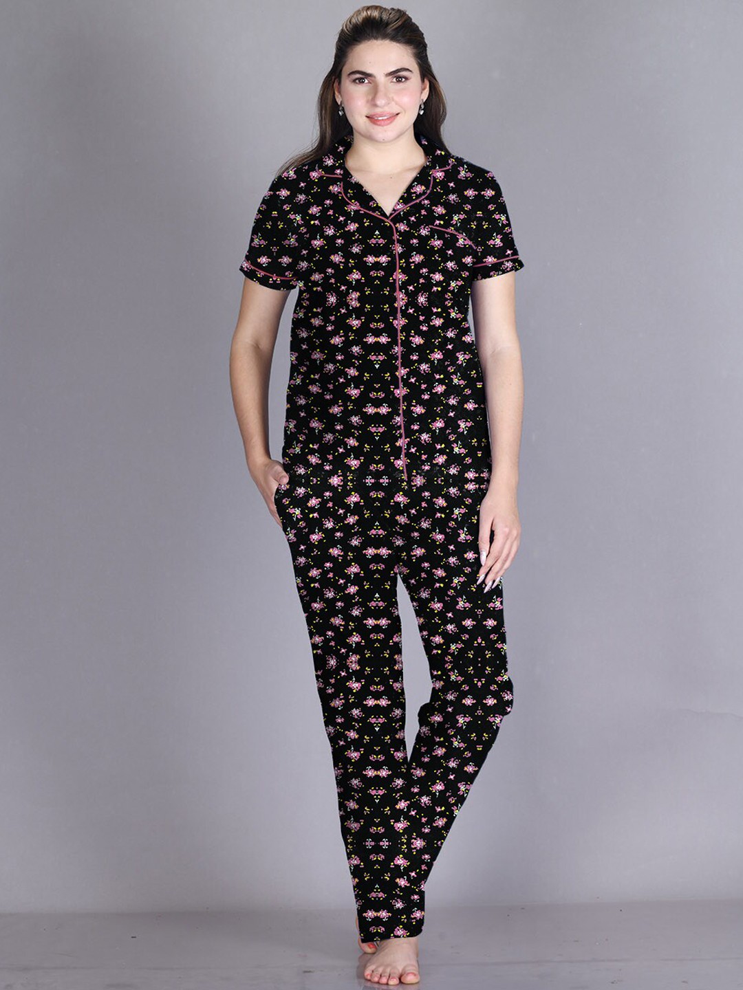 

LYRA Floral Printed Pure Cotton Night Suit, Black