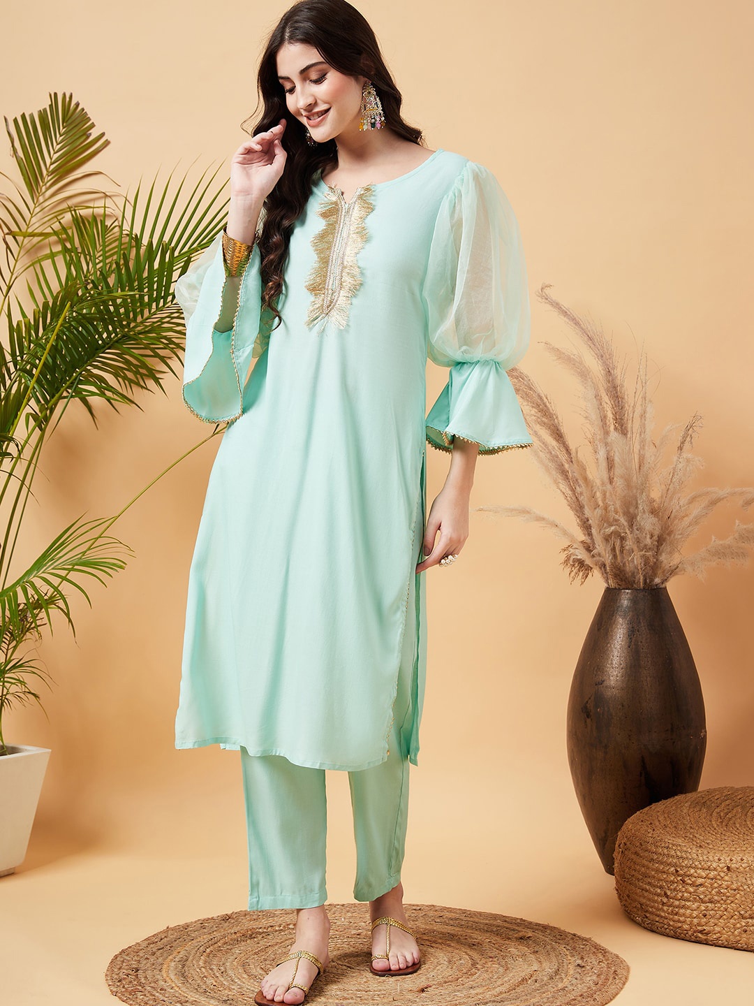 

InWeave Blue Puff Sleeves Gotta Patti Detailed Straight Kurta with Trousers