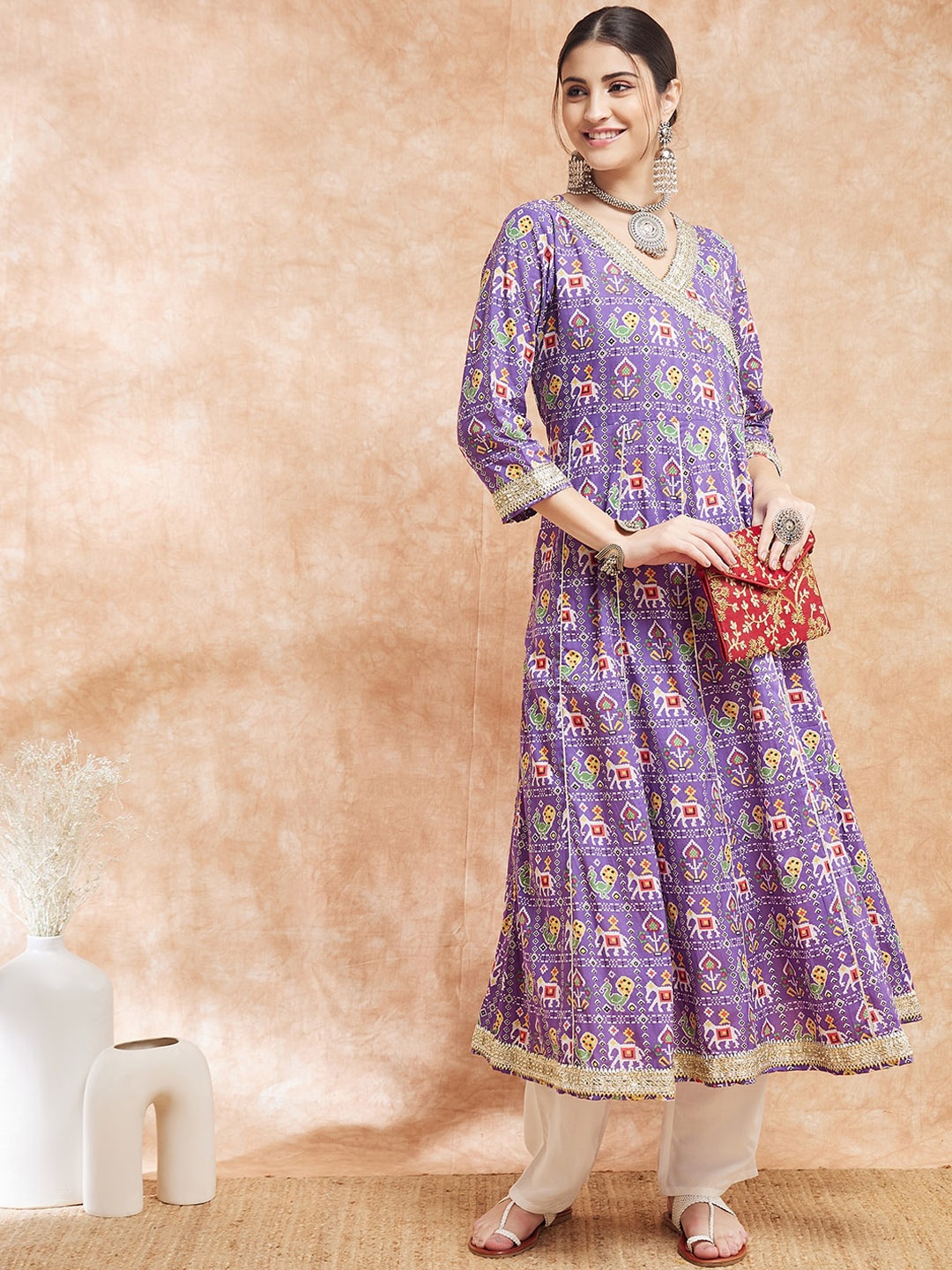 

InWeave Women Floral Printed Cotton Anarkali Kurta, Purple