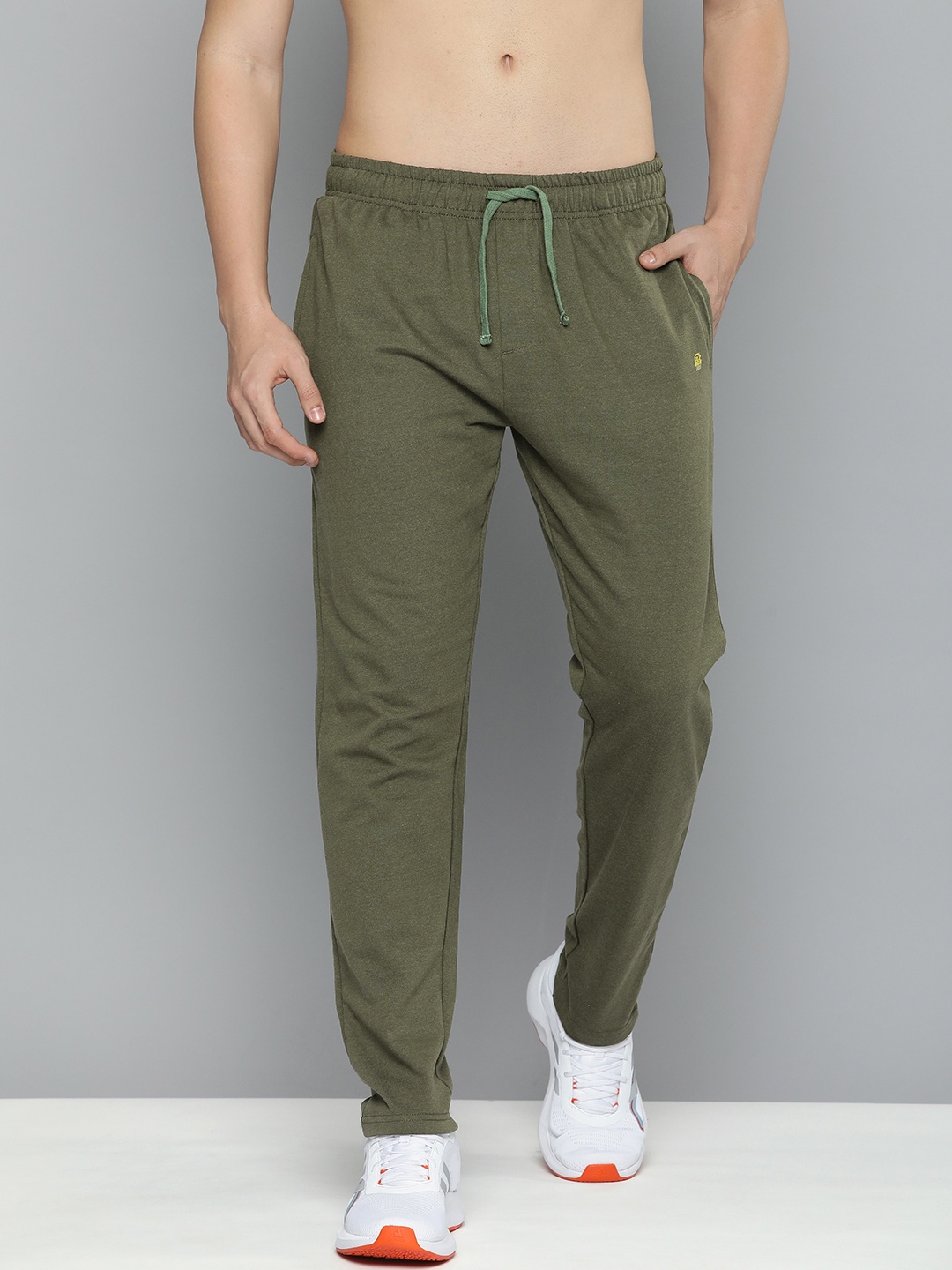 

Slazenger Men Slim Fit Fleece Sports Track Pants, Olive