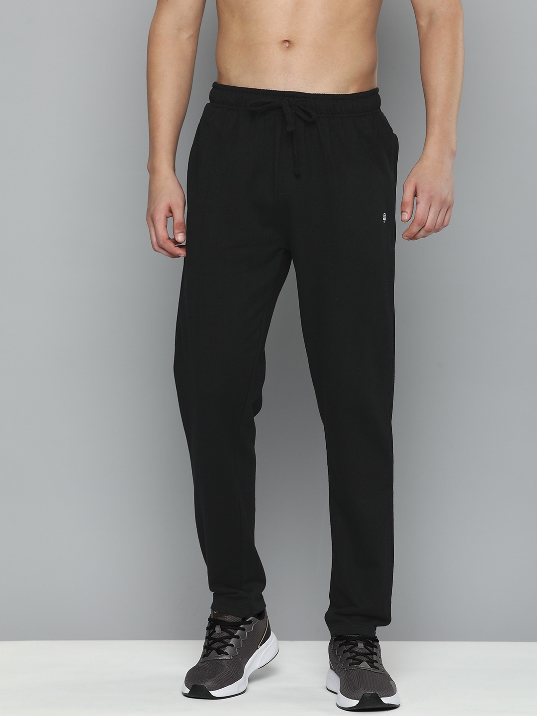 

Slazenger Men Slim Fit Fleece Sports Track Pants, Black