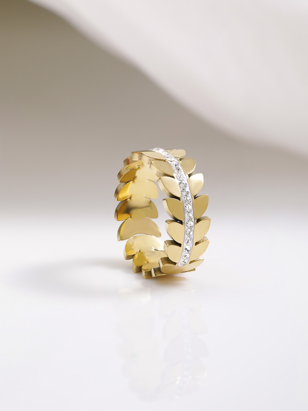 

Rubans Voguish 22K Gold Plated Waterproof Leaf Motif Zirconia Studded Tarnish Free Ring