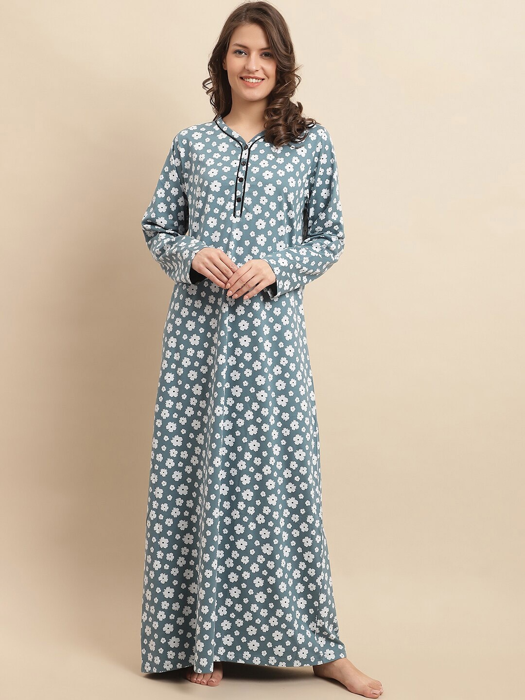 

Kanvin Blue Floral Printed Pure Cotton Maxi Nightdress