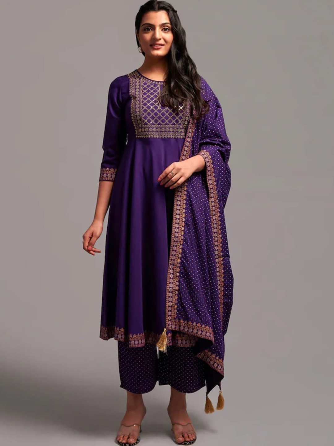

FAVRIZ Ethnic Motifs Embroidered Regular Sequinned Kurta With Trousers & Dupatta, Violet