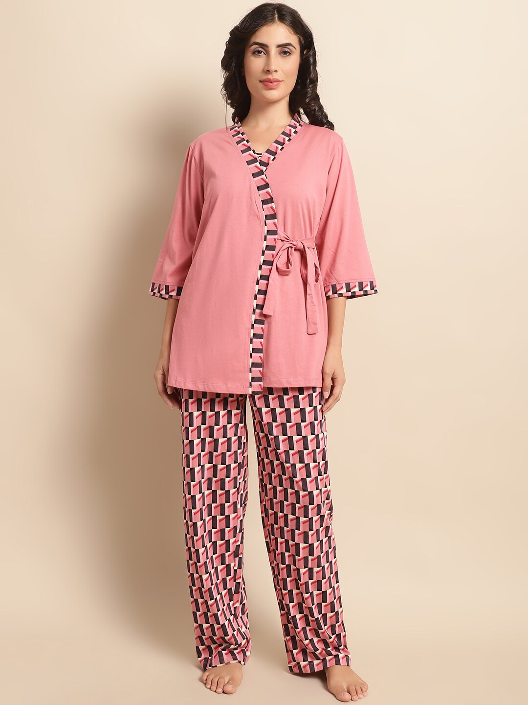 

Kanvin Geometric Printed Night suit, Pink