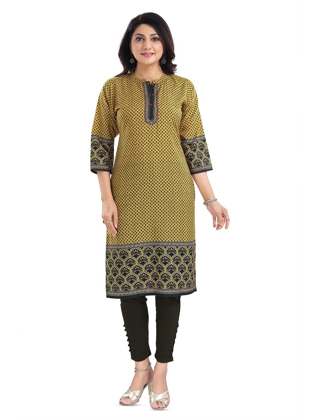 

keshubaba Ethnic Motifs Printed Mandarin Collar Sequined Straight Kurta, Yellow