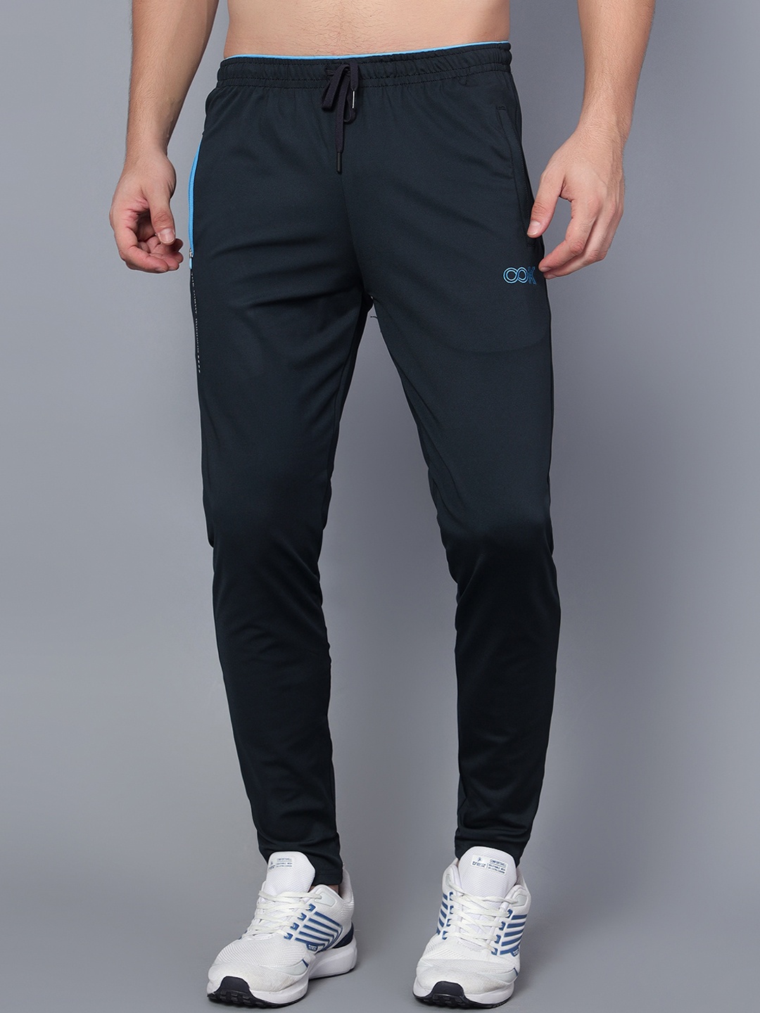 

Shiv Naresh Men Regular Fit Rapid Dry Track Pants, Navy blue
