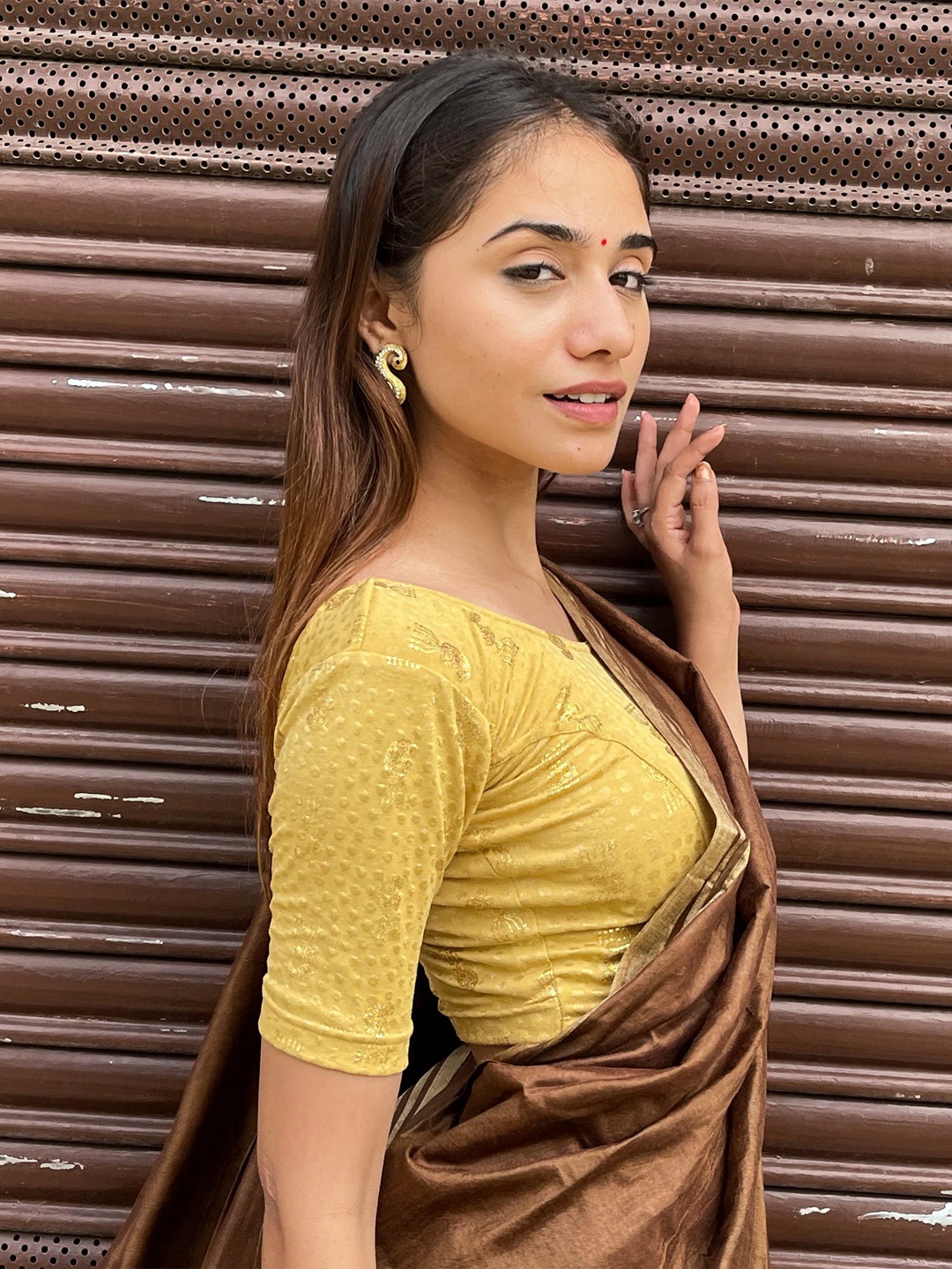 

Bindigasm's Advi Printed Stretchable Saree Blouse, Beige