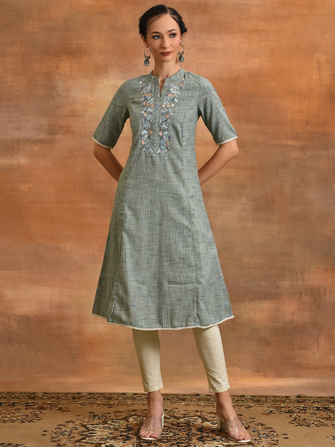 AKS Floral Embroidered Thread Work Cotton A-Line Kurta, Blue