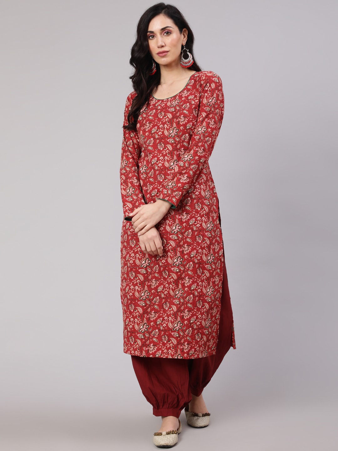 

AKS Ethnic Motifs Printed Long Sleeves Cotton Kurta, Red