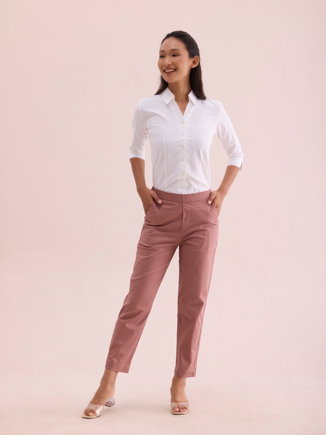 

Go Colors Women Tapered Fit Trousers, Pink