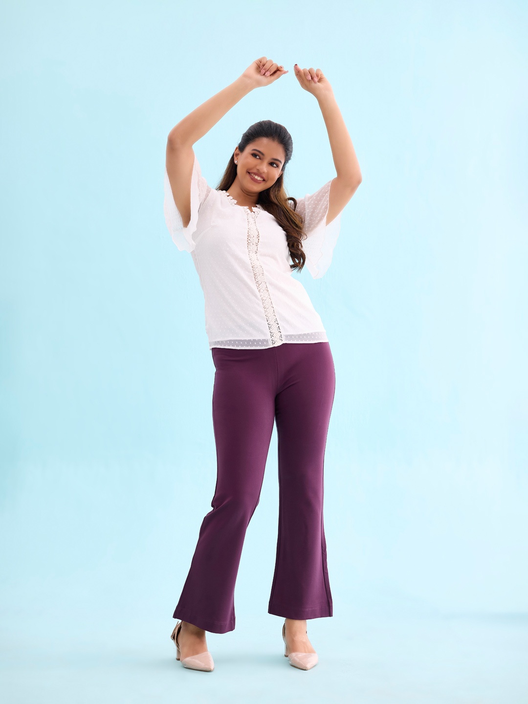 

Go Colors Women Flared High-Rise Trousers, Burgundy