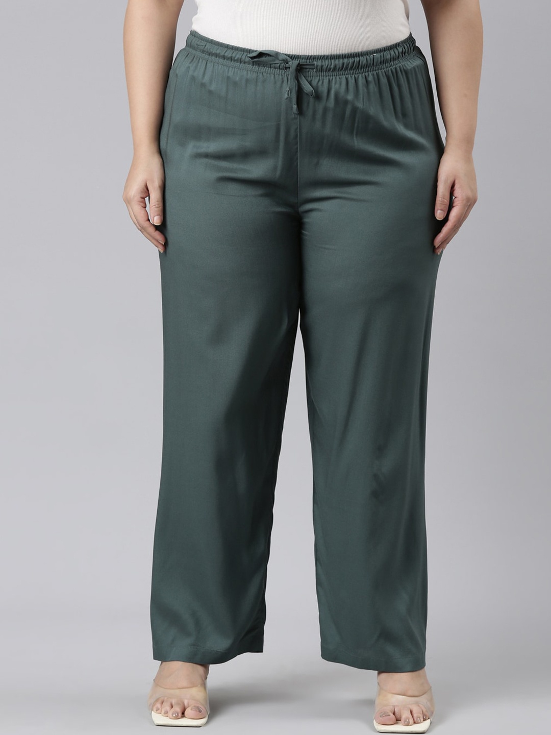 

Go Colors Women Mid-Rise Trousers, Green